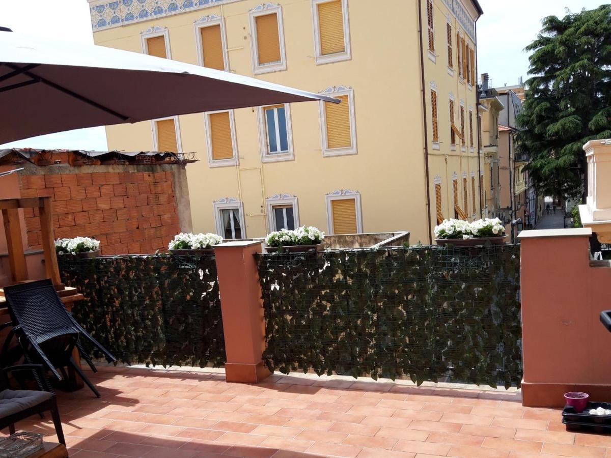 Bed and Breakfast La Terrazza Варацце Экстерьер фото