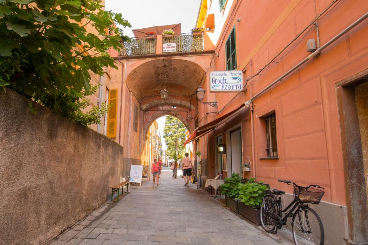Bed and Breakfast La Terrazza Варацце Экстерьер фото